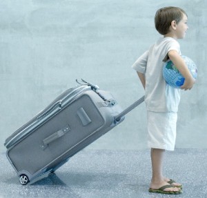 Viagem de menor: O que a lei exige?